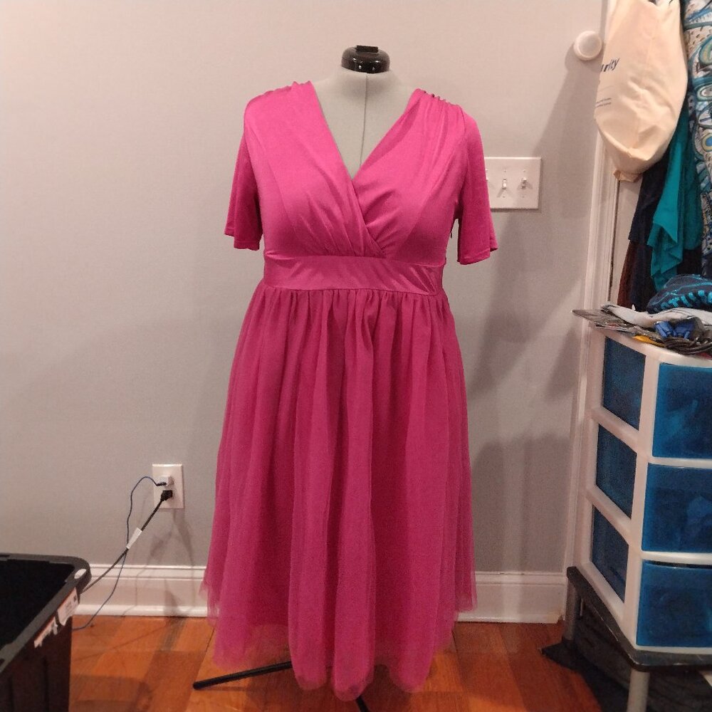 Xplus Wear Fuschia short sleeve Dress with Tulle